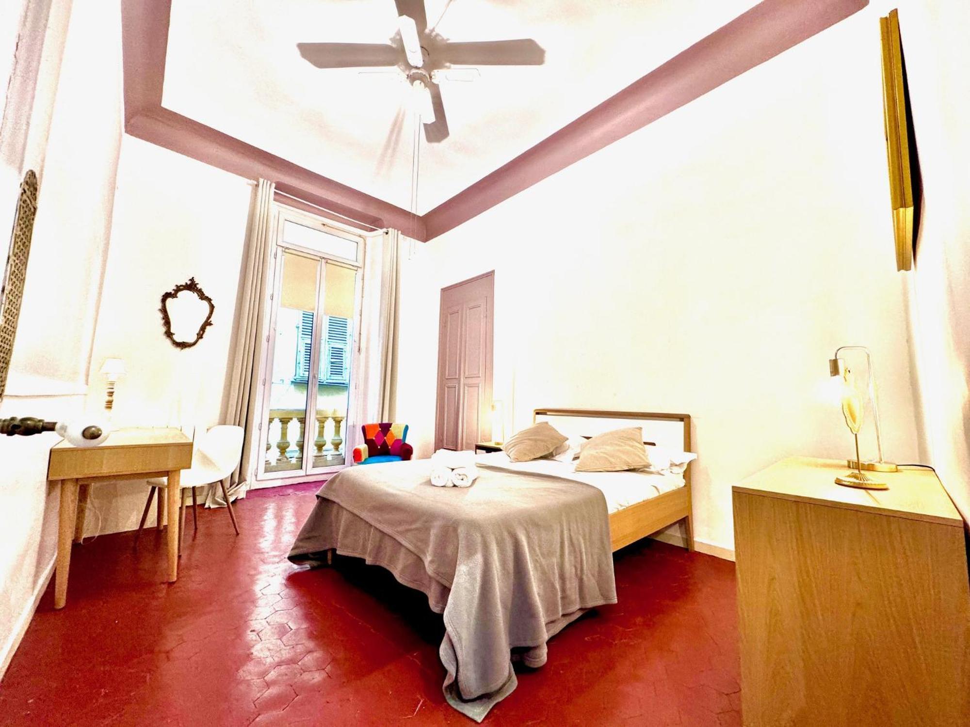 Aparthotel Riviera - Pont Vieux 2 - Old Town - Charm 2 Bedrooms Apartement Ac - 5Mn Beach Nicea Zewnętrze zdjęcie